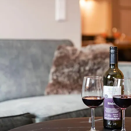 Готель Zillertal *