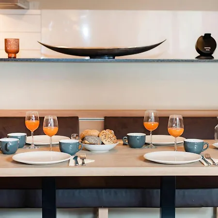 ホテル Zillertal ゲルロス